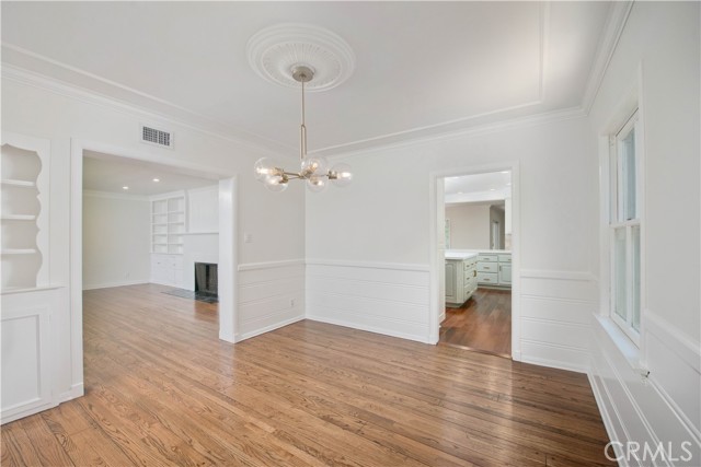 Detail Gallery Image 11 of 69 For 4722 Forman Ln, Toluca Lake,  CA 91602 - 5 Beds | 4 Baths