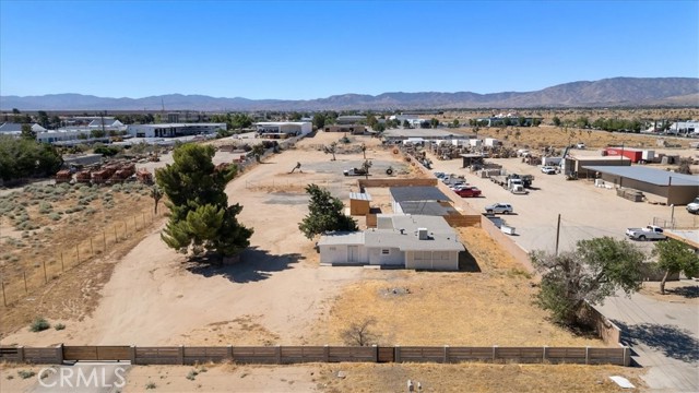 Detail Gallery Image 5 of 40 For 1110 W Avenue L8, Lancaster,  CA 93534 - 3 Beds | 2 Baths