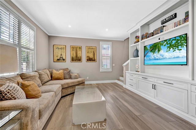 45 Modesto, Irvine CA: https://media.crmls.org/medias/0e102639-b220-44a2-a7b9-d7a8eba8b58d.jpg
