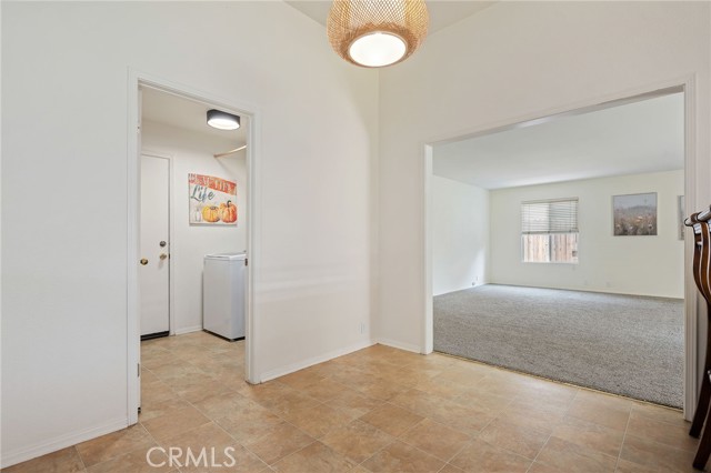 895 Vintage Way, Los Alamos CA: https://media.crmls.org/medias/0e1099ef-c048-4bc6-8f73-e69c388ec0c5.jpg