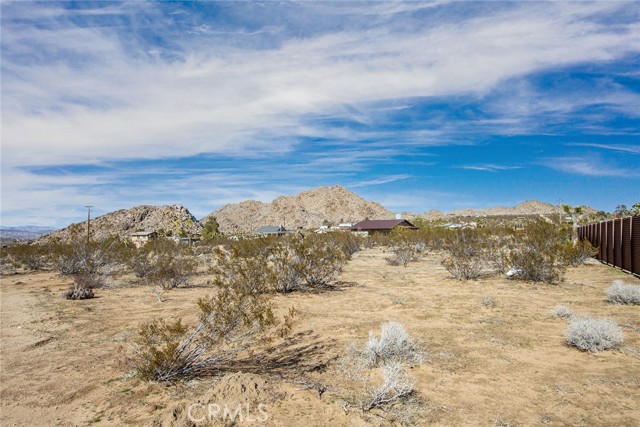 8776 Uphill Road, Joshua Tree, California 92252, ,Land,For Sale,8776 Uphill Road,CRJT23003315