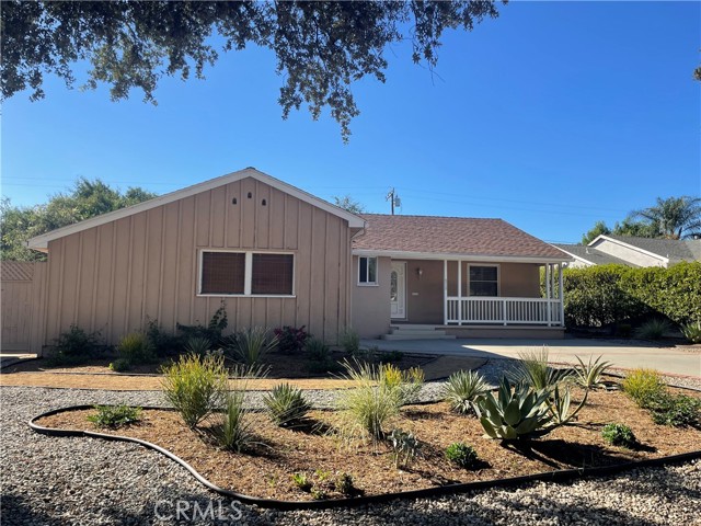 Detail Gallery Image 2 of 15 For 533 Geneva Ave, Claremont,  CA 91711 - 3 Beds | 2 Baths