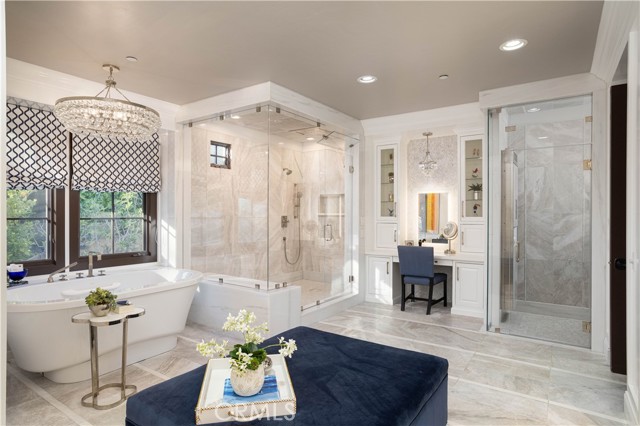 Detail Gallery Image 14 of 33 For 9981 Foxrun Rd, North Tustin,  CA 92705 - 7 Beds | 7/1 Baths