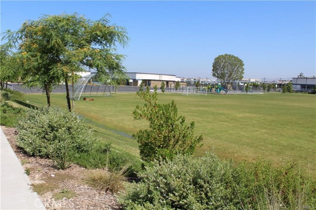 Detail Gallery Image 34 of 49 For 140 Paramount, Irvine,  CA 92618 - 3 Beds | 3/1 Baths