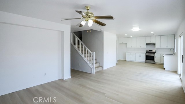 9476 Plum Court, Hesperia CA: https://media.crmls.org/medias/0e14ab97-b689-4f0a-ae2c-510ef9c739d3.jpg