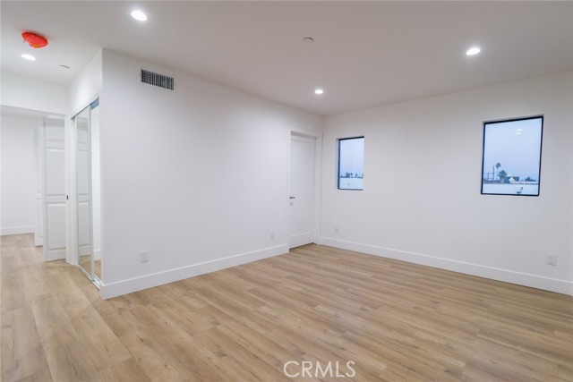 Detail Gallery Image 35 of 36 For 4649 Pickford, Los Angeles,  CA 90019 - 4 Beds | 4 Baths