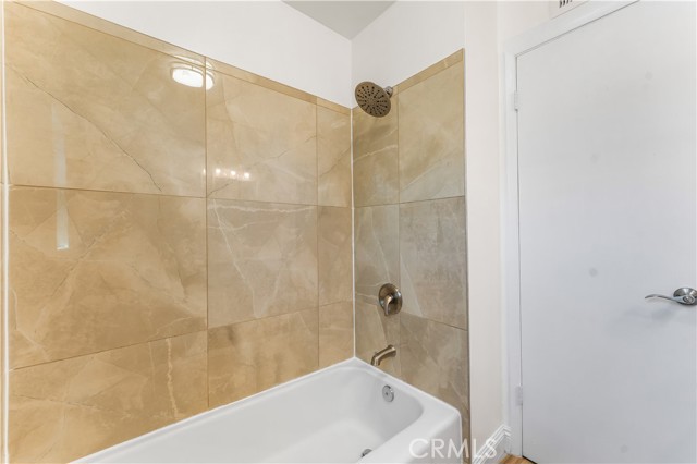 Detail Gallery Image 19 of 33 For 1326 West Ave H10, Lancaster,  CA 93534 - 3 Beds | 1/1 Baths