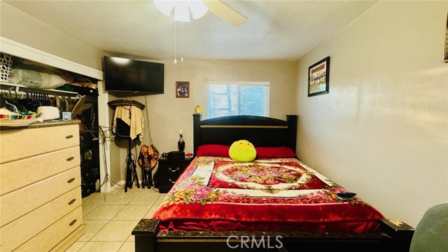 Detail Gallery Image 15 of 20 For 5833 Leo, Bakersfield,  CA 93307 - 2 Beds | 1 Baths