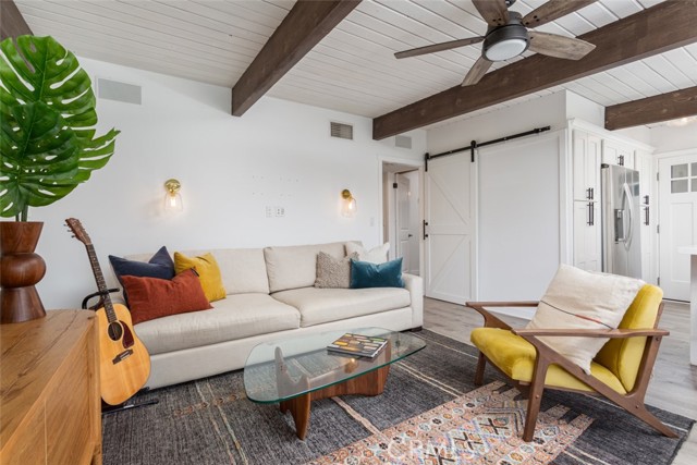 Detail Gallery Image 11 of 29 For 202 Del Gado Rd, San Clemente,  CA 92672 - 2 Beds | 1 Baths