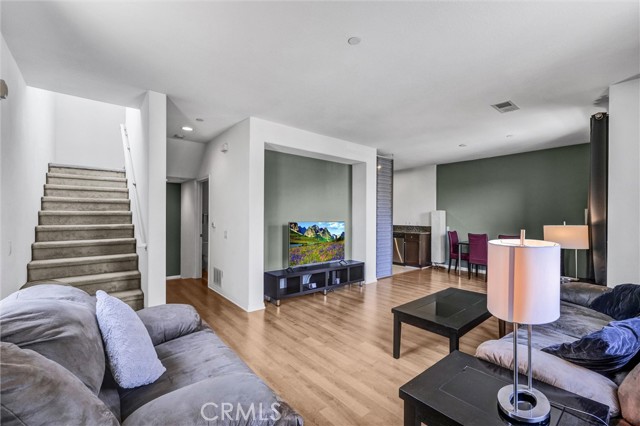 8620 Belford Avenue, Los Angeles CA: https://media.crmls.org/medias/0e17d286-73af-49d9-b5f6-86db8d16458b.jpg