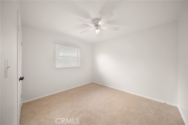 22353 Roscoe Boulevard, West Hills CA: https://media.crmls.org/medias/0e17f476-eb0e-4273-8e09-60bdce22922e.jpg