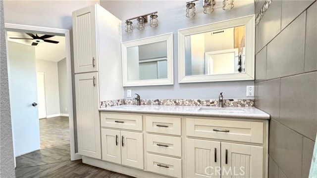 Detail Gallery Image 17 of 34 For 35565 Billie Ann, Wildomar,  CA 92595 - 4 Beds | 2/1 Baths