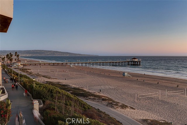 1508 The Strand, Manhattan Beach, California 90266, 5 Bedrooms Bedrooms, ,5 BathroomsBathrooms,Residential,Sold,The Strand,SB24189773