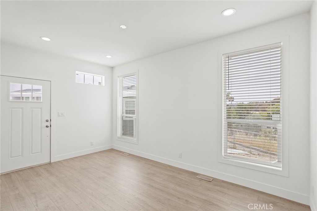 3030 Oceanside Boulevard - photo 8