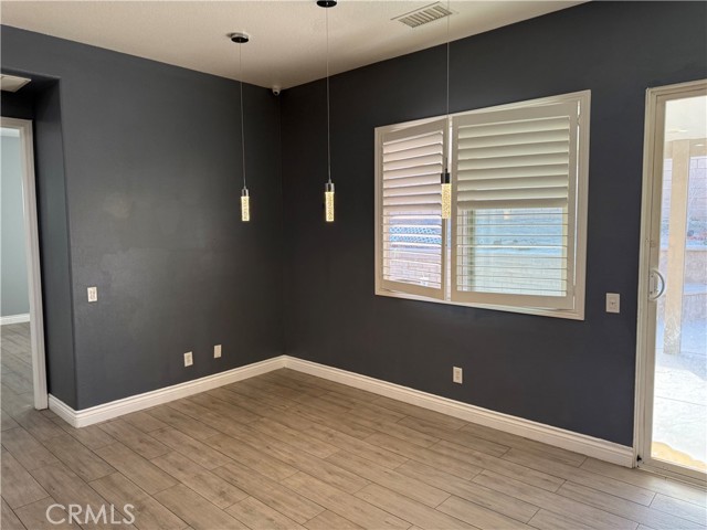 Detail Gallery Image 7 of 38 For 6610 Alfalfa Rd, Palmdale,  CA 93552 - 3 Beds | 2 Baths