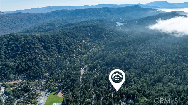 22864 Alder Lane, Crestline CA: https://media.crmls.org/medias/0e1ad551-6622-4ceb-ae4b-b29aba282f15.jpg