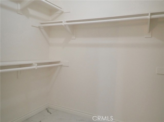 4355 Oak Glen Street, Calabasas CA: https://media.crmls.org/medias/0e1bd16e-70f9-4155-8e3a-343a7717c162.jpg