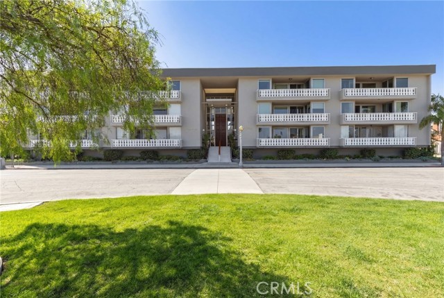 Detail Gallery Image 45 of 67 For 103 Ravenna Dr #23,  Long Beach,  CA 90803 - 2 Beds | 2 Baths