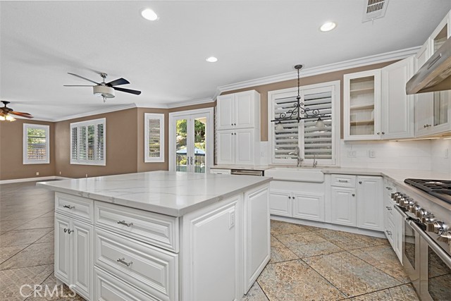 28622 Woodchester Way, Menifee CA: https://media.crmls.org/medias/0e1ca24e-b462-400a-b43a-c595c6636cb0.jpg