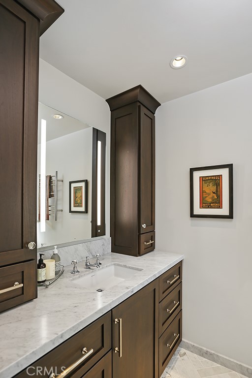 Detail Gallery Image 25 of 37 For 497 Morning Canyon Rd #6,  Corona Del Mar,  CA 92625 - 2 Beds | 2 Baths