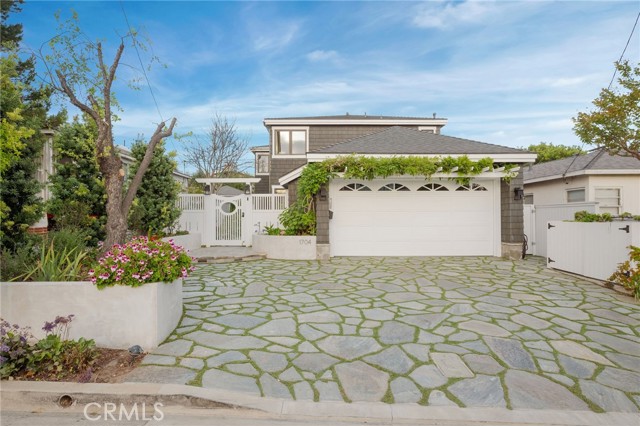 1704 Poinsettia, Manhattan Beach, California 90266, 4 Bedrooms Bedrooms, ,3 BathroomsBathrooms,Residential,For Sale,Poinsettia,SB26093212