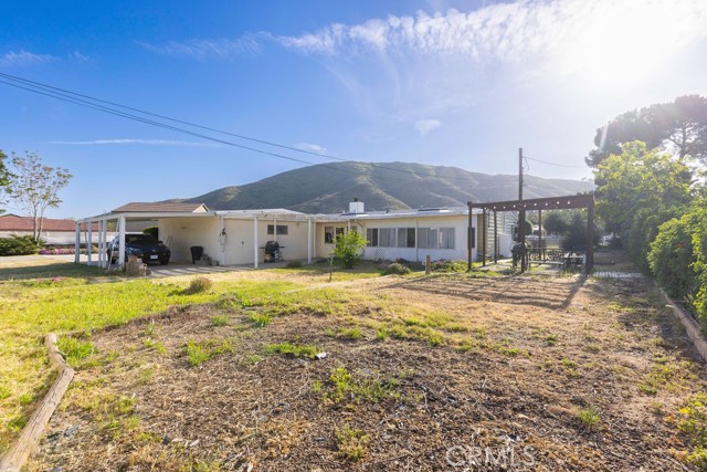 26730 Franklin Avenue, Hemet CA: https://media.crmls.org/medias/0e1e6762-6d7f-4e61-9d16-7ce81dd72b65.jpg
