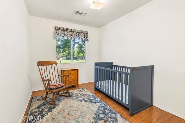 274 N Hemet Street, Hemet CA: https://media.crmls.org/medias/0e1e9d9d-1649-4c79-8e17-b63f20585247.jpg