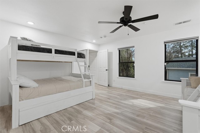 Detail Gallery Image 32 of 38 For 39490 Crane Valley Ct, Bass Lake,  CA 93604 - 3 Beds | 3/1 Baths