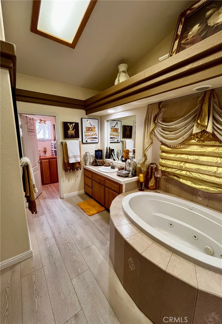 MLS #HD26188653 image #50