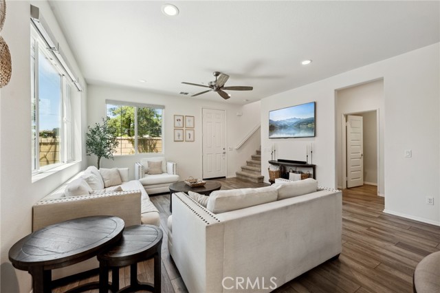 Detail Gallery Image 8 of 45 For 148 Camden Ct, Perris,  CA 92571 - 3 Beds | 2/1 Baths
