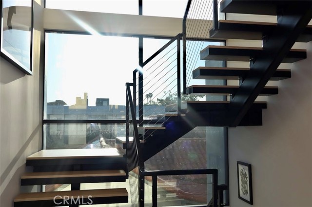 6430 Drexel AVE, Los Angeles CA: https://media.crmls.org/medias/0e26ae64-ef4b-40e3-a081-70ac415c83d5.jpg