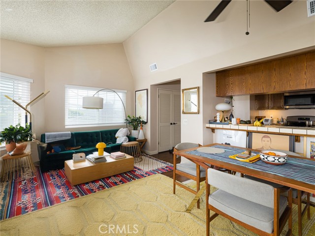 Detail Gallery Image 19 of 34 For 426 E Imperial Ave, El Segundo,  CA 90245 - – Beds | – Baths