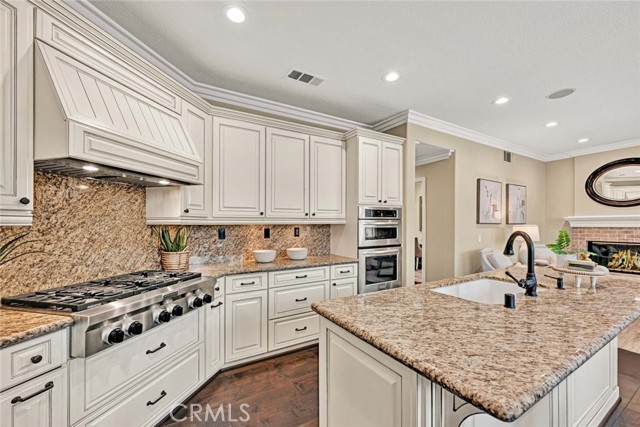 Detail Gallery Image 9 of 29 For 2503 Newman Ave, Tustin,  CA 92782 - 4 Beds | 3 Baths