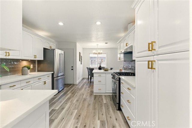 Image 4 of 37 For 32250 Crest Lane