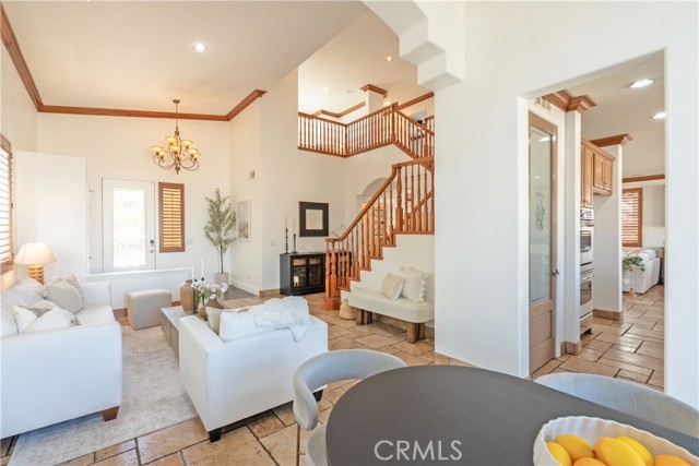 Detail Gallery Image 10 of 33 For 17425 Honey Maple, Canyon Country,  CA 91387 - 4 Beds | 3 Baths