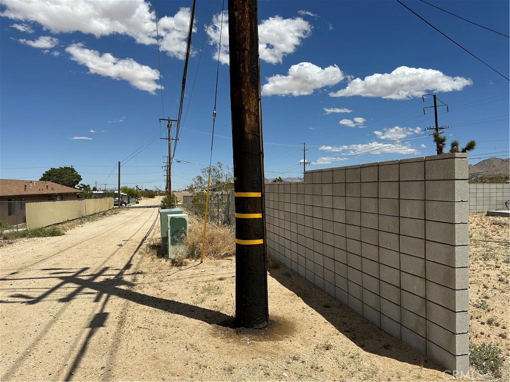 MLS #OC25191484 image #28