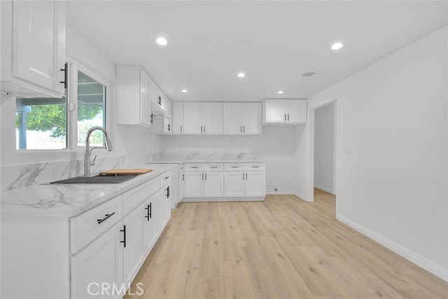 Detail Gallery Image 16 of 58 For 19182 Ash, Bloomington,  CA 92316 - 4 Beds | 2 Baths