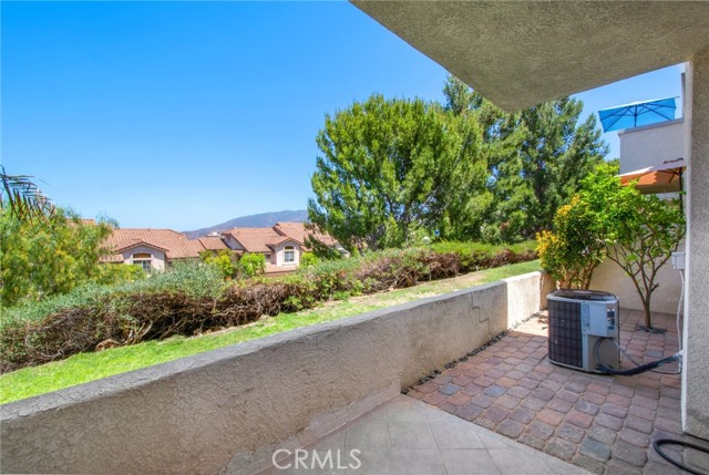 7923 E Quinn Drive, Anaheim CA: https://media.crmls.org/medias/0e2b2bb4-293a-46b5-b85f-02df06e9b6bd.jpg