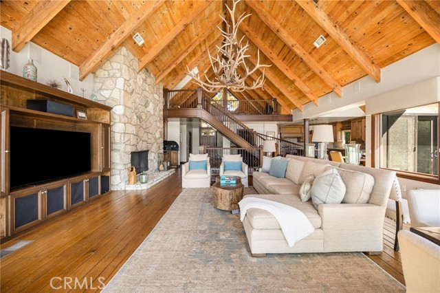 28103 Point Hamiltair, Lake Arrowhead, CA 92352