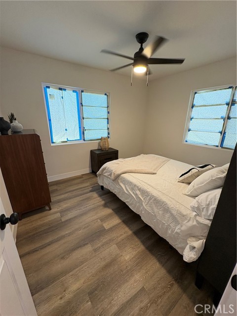 1526 W 54th Street, Los Angeles CA: https://media.crmls.org/medias/0e2c7f08-d437-4258-8225-beef566efc92.jpg