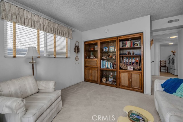 641 13th Street, Manhattan Beach, California 90266, 4 Bedrooms Bedrooms, ,1 BathroomBathrooms,Residential,Sold,13th,SB22214141