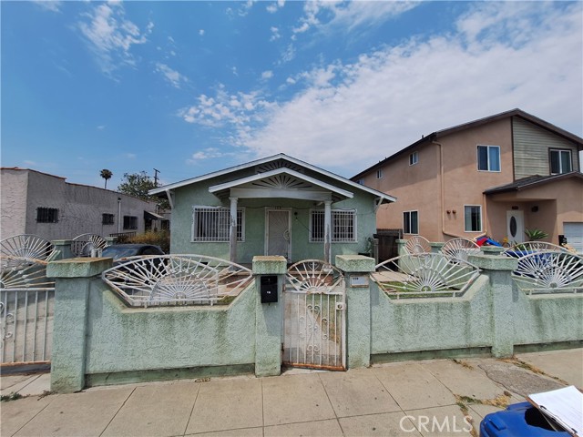 Image 2 for 157 W 71 St, Los Angeles, CA 90003