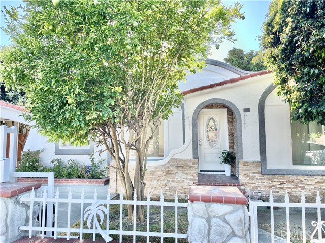 Detail Gallery Image 4 of 32 For 6281 Stanton Ave, Buena Park,  CA 90621 - 3 Beds | 2/1 Baths