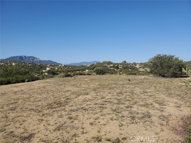 Detail Gallery Image 8 of 19 For 1042 Rolling Hills, Aguanga,  CA 92536 - – Beds | – Baths