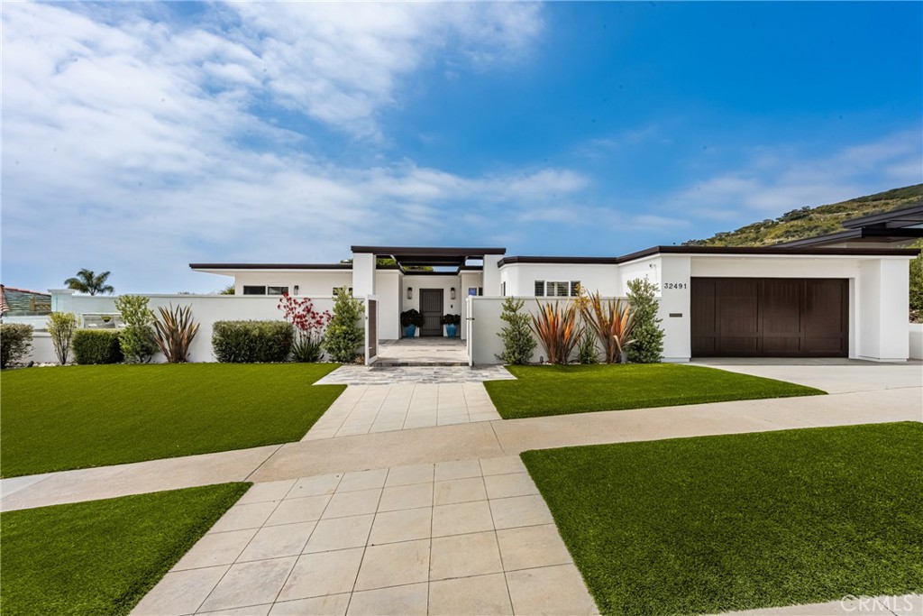 32491 Seven Seas Drive