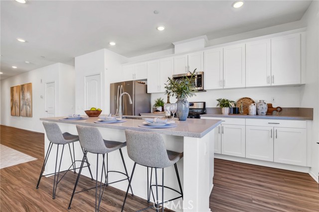 Detail Gallery Image 5 of 54 For 14583 Gulfstream Ln, Moreno Valley,  CA 92553 - 3 Beds | 2 Baths