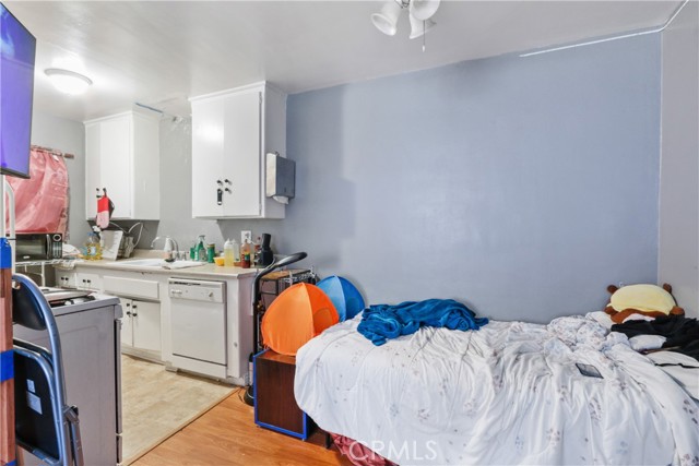 Detail Gallery Image 15 of 34 For 1921 Chariton St, Los Angeles,  CA 90034 - – Beds | – Baths