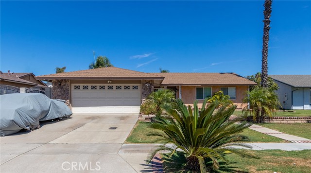 17552 Jackson Dr, Fontana, CA 92336