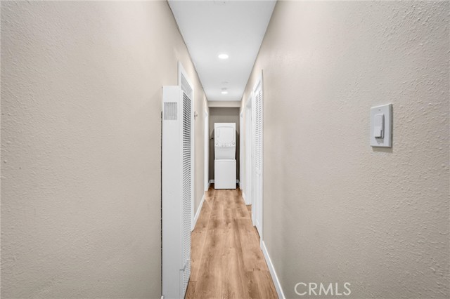 1861 S Redondo Boulevard, Los Angeles CA: https://media.crmls.org/medias/0e2fa2c6-936d-4f4b-b2f7-d5278e691680.jpg