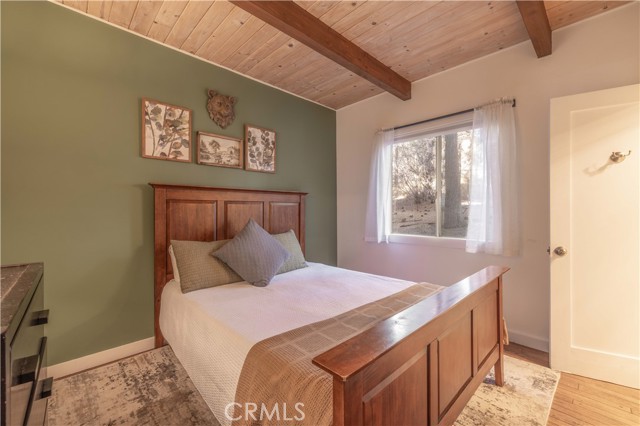 Detail Gallery Image 21 of 29 For 42690 Cougar Rd, Big Bear Lake,  CA 92315 - 3 Beds | 2 Baths